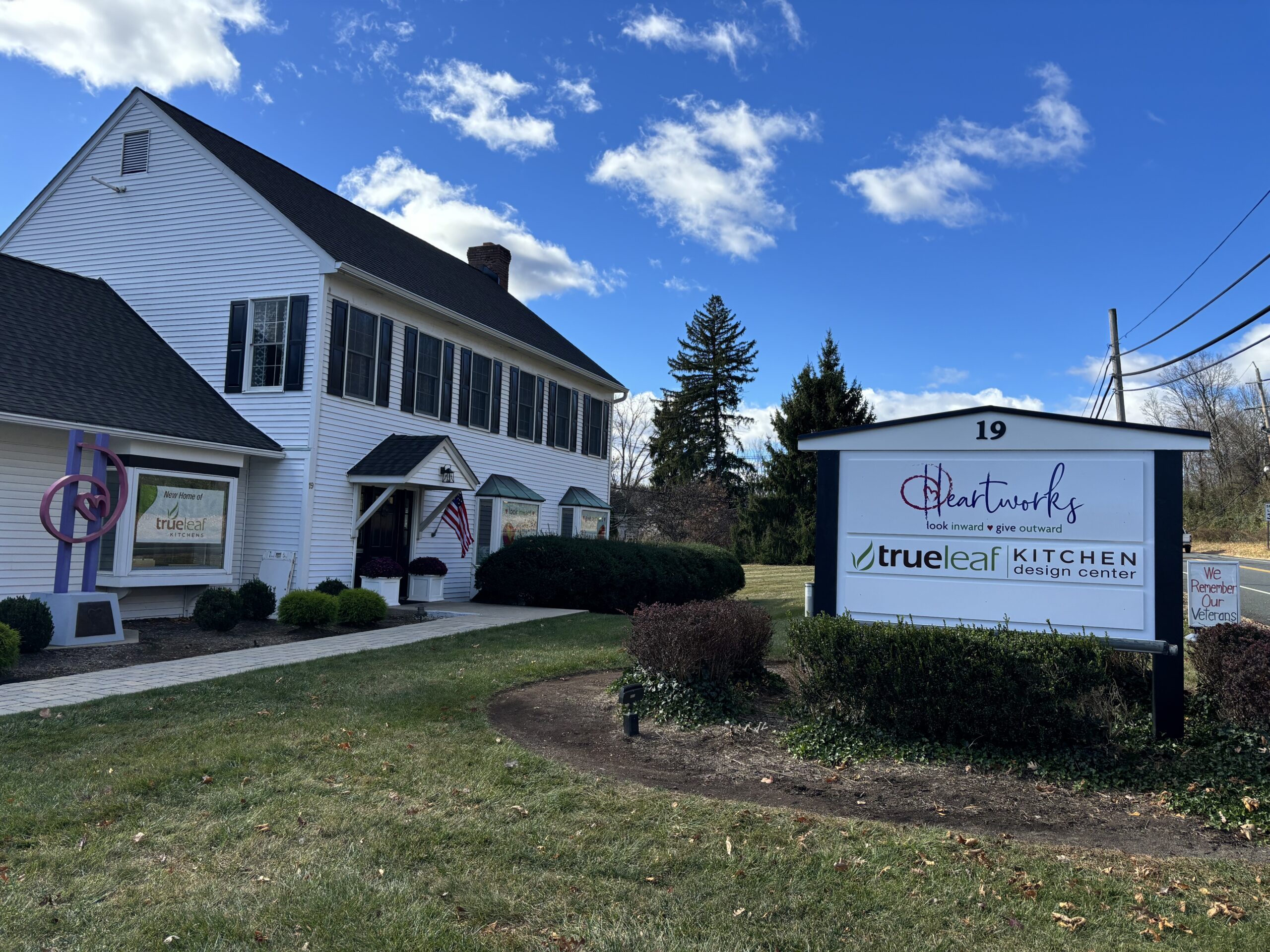 TrueLeaf Kitchens showroom for kitchen & bath remodeling in Basking Ridge, NJ